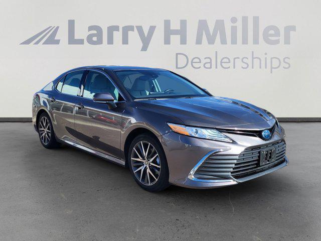 used 2023 Toyota Camry Hybrid car, priced at $28,495