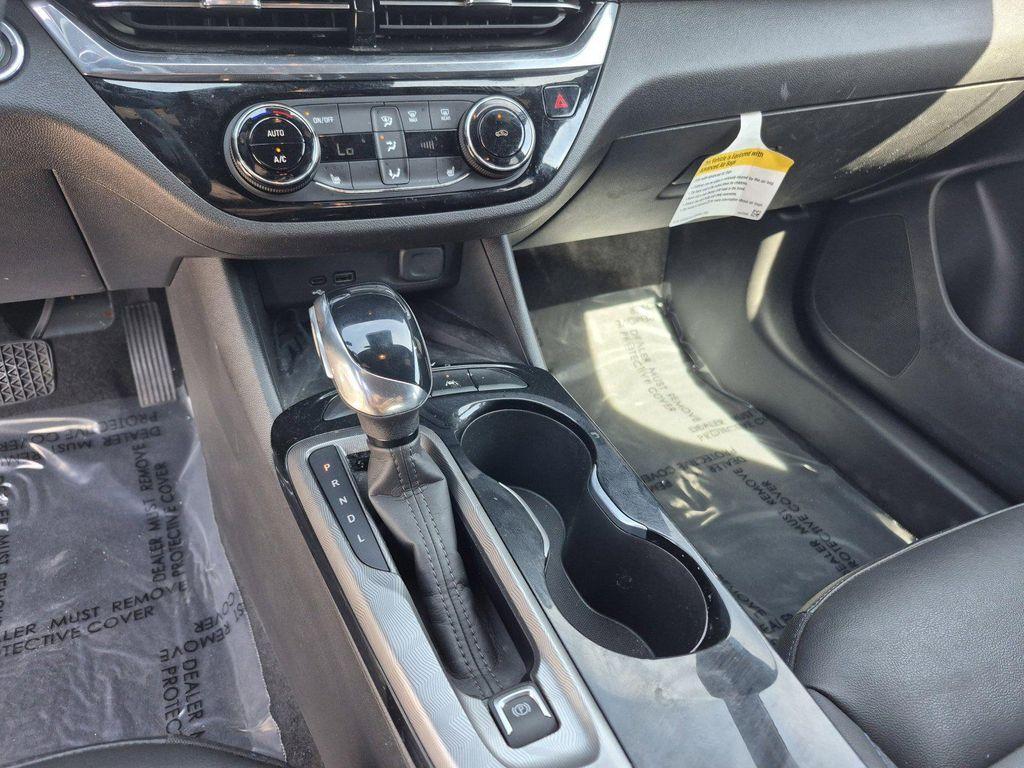used 2025 Buick Envista car, priced at $25,344