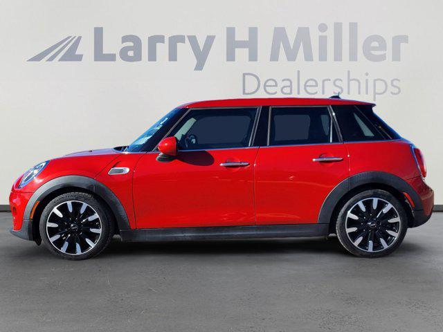 used 2016 MINI Hardtop car, priced at $12,995