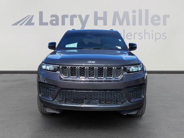 used 2024 Jeep Grand Cherokee car, priced at $29,995
