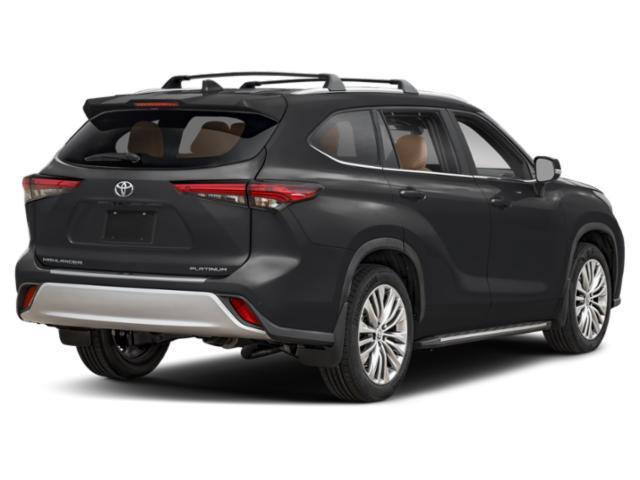 used 2023 Toyota Highlander car