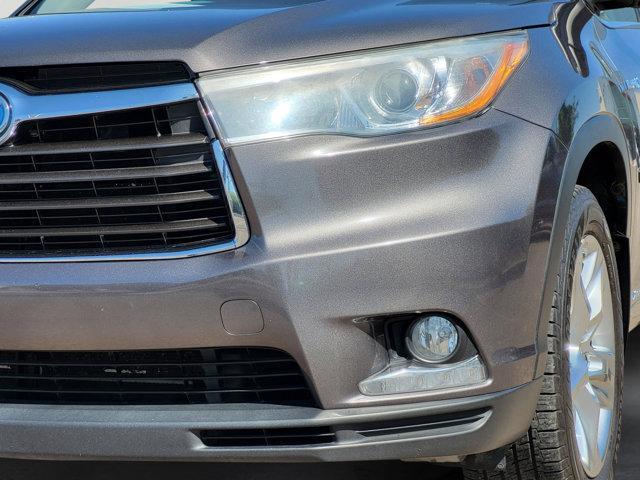used 2016 Toyota Highlander Hybrid car, priced at $22,995