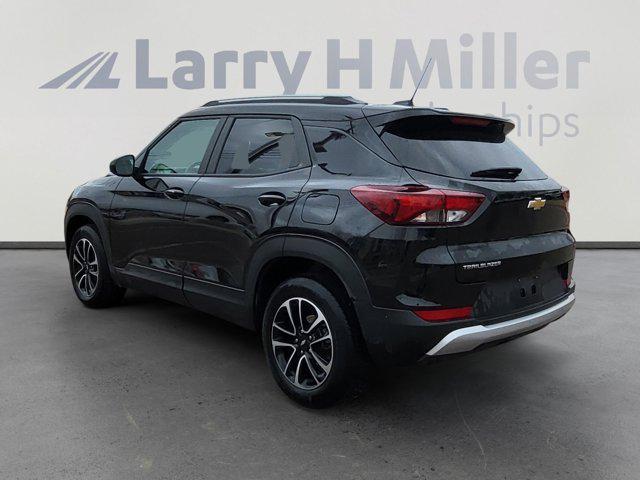 used 2025 Chevrolet TrailBlazer car, priced at $23,995