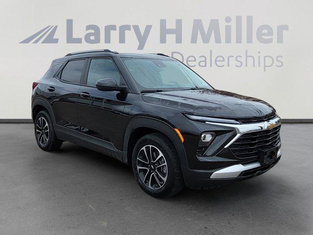 used 2025 Chevrolet TrailBlazer car, priced at $23,995