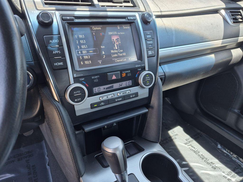 used 2014 Toyota Camry Hybrid car, priced at $16,344
