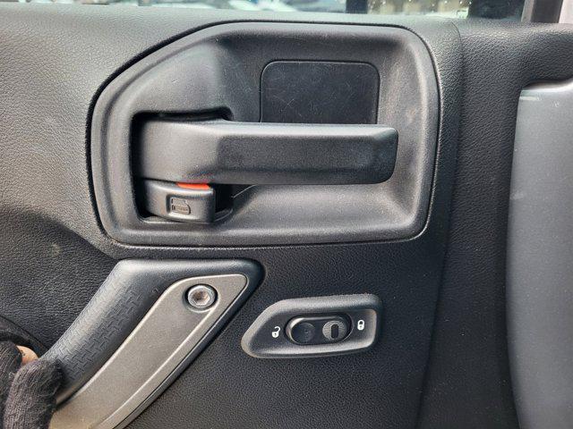 used 2015 Jeep Wrangler Unlimited car, priced at $16,995