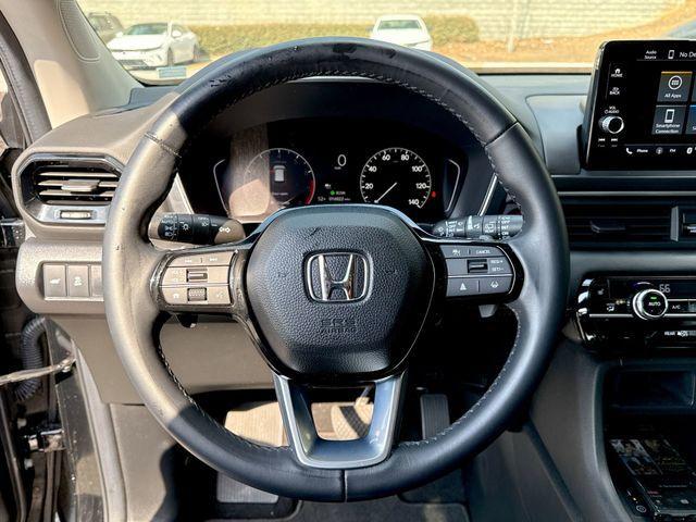used 2025 Honda Pilot car, priced at $41,715