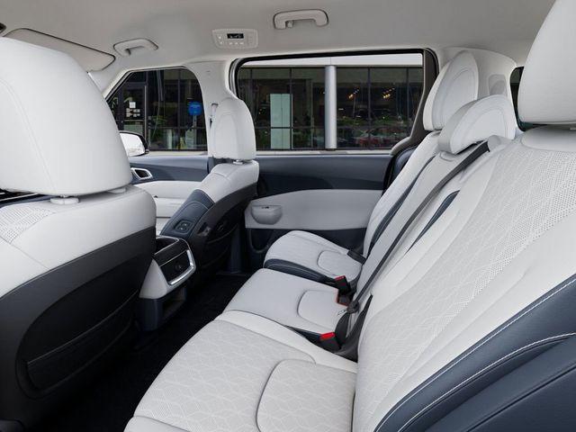 new 2026 Kia Carnival car, priced at $43,556