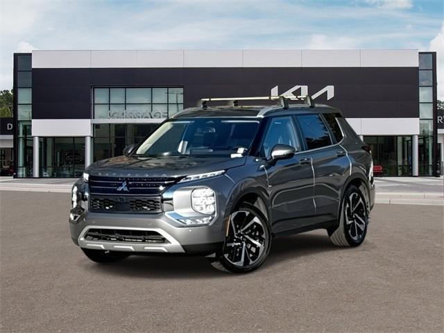 used 2022 Mitsubishi Outlander car, priced at $22,324