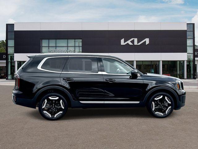 used 2023 Kia Telluride car, priced at $33,937