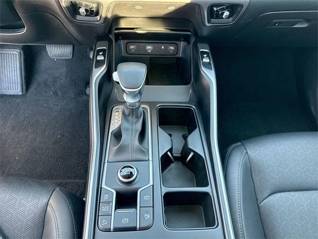 used 2023 Kia Sorento car, priced at $29,749