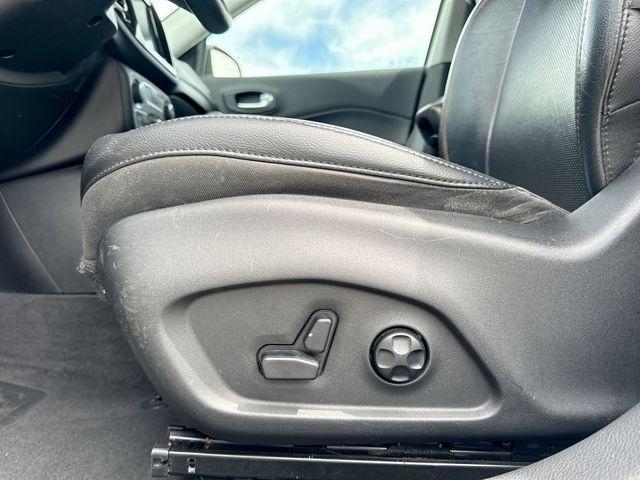 used 2018 Jeep Compass car, priced at $15,837