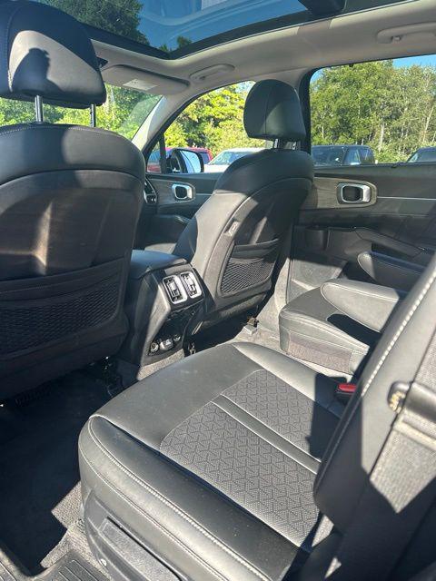 used 2021 Kia Sorento car, priced at $25,295