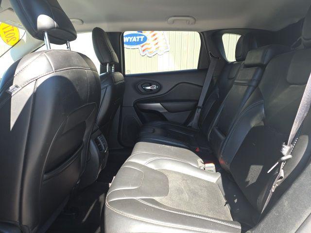 used 2019 Jeep Cherokee car, priced at $13,995
