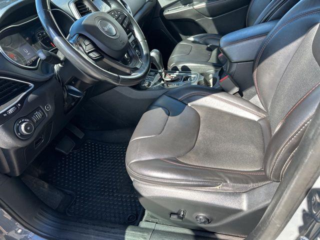 used 2019 Jeep Cherokee car, priced at $17,800