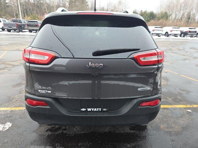 used 2018 Jeep Cherokee car, priced at $12,900