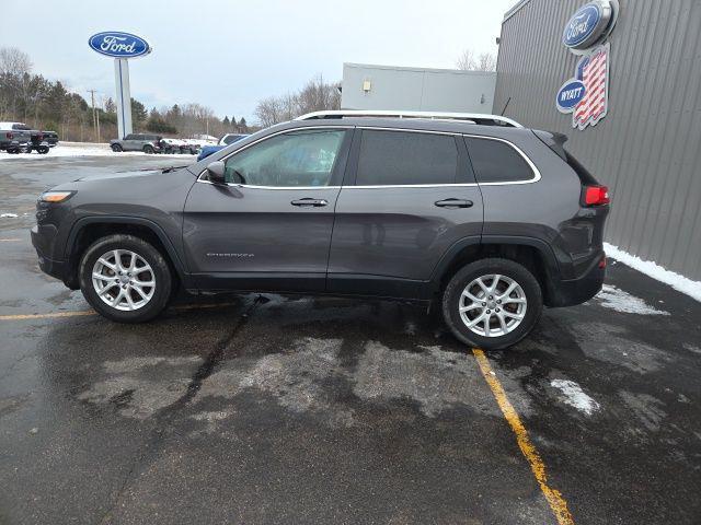 used 2018 Jeep Cherokee car, priced at $12,900