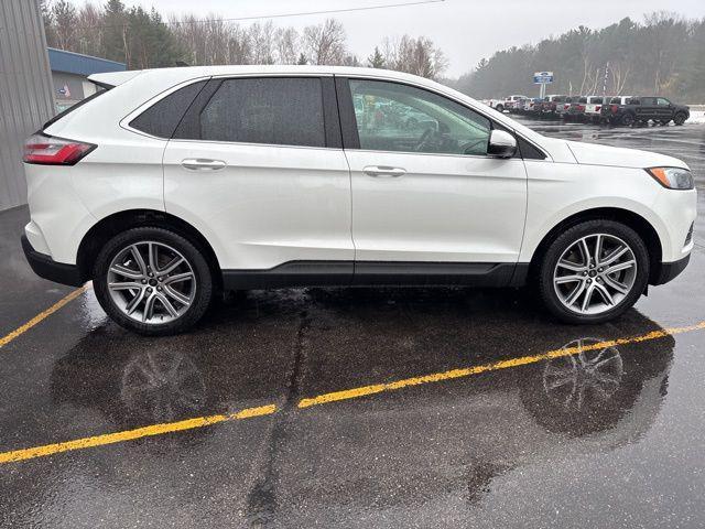 used 2024 Ford Edge car, priced at $28,000