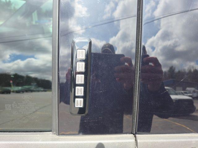 used 2023 Ford F-150 car, priced at $39,000