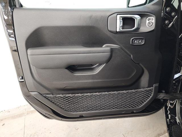 new 2026 Jeep Wrangler car, priced at $46,299