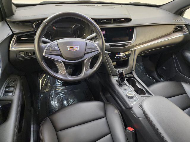 used 2021 Cadillac XT5 car, priced at $23,130