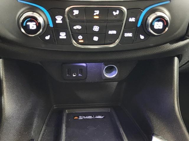 used 2023 Chevrolet Traverse car, priced at $27,426