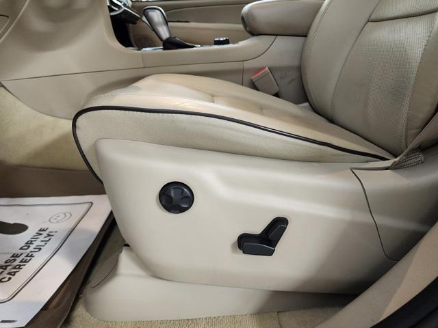 used 2021 Jeep Grand Cherokee car, priced at $27,464