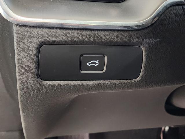 used 2024 Volvo XC60 car, priced at $27,234