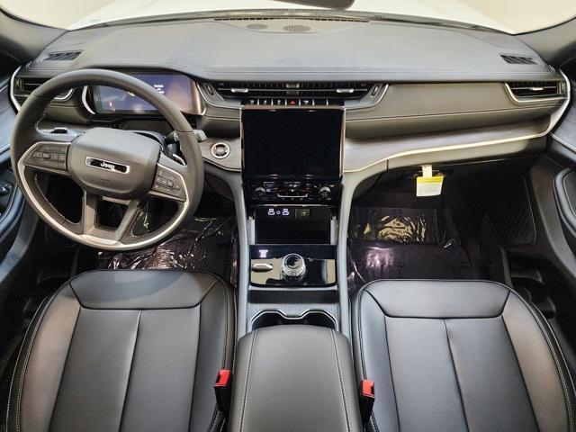 new 2025 Jeep Grand Cherokee car, priced at $46,426