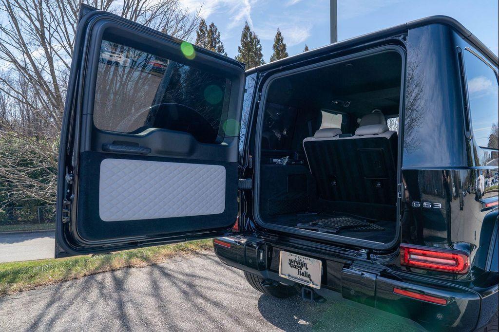 used 2021 Mercedes-Benz AMG G 63 car, priced at $159,990