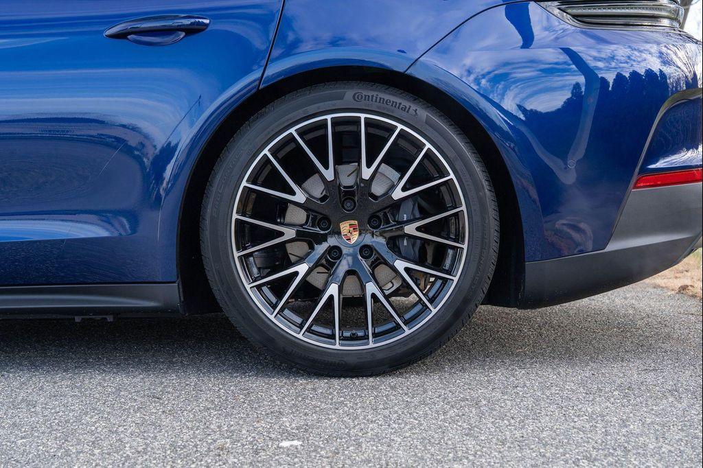 new 2026 Porsche Panamera car, priced at $145,430