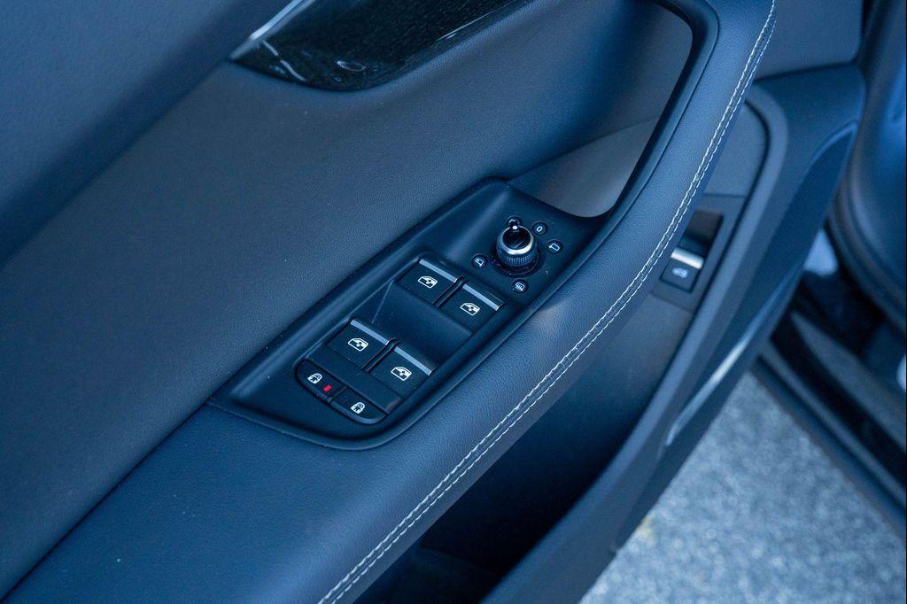 used 2025 Audi Q7 car, priced at $49,994