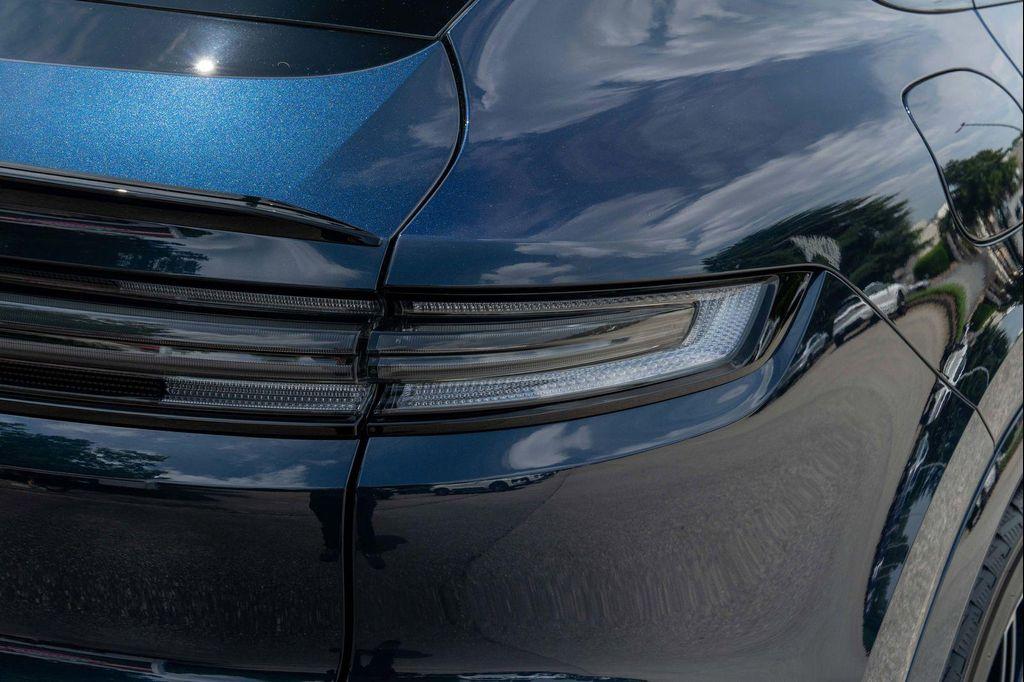 new 2025 Porsche Cayenne car, priced at $113,805