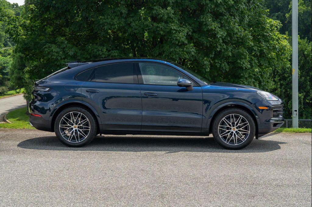 new 2025 Porsche Cayenne car, priced at $113,805
