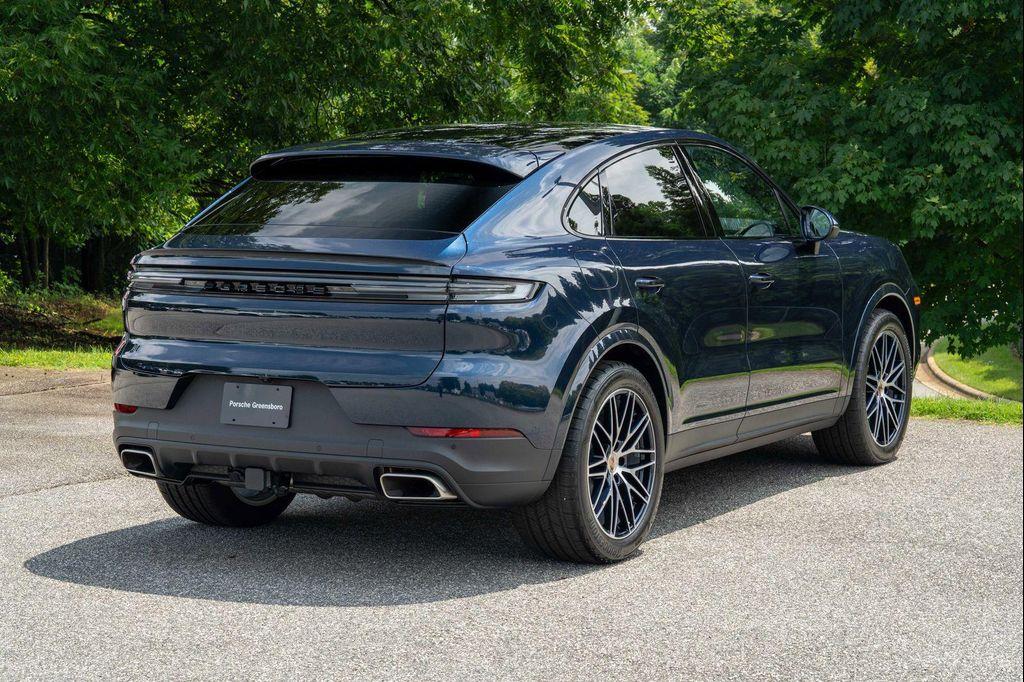 new 2025 Porsche Cayenne car, priced at $113,805
