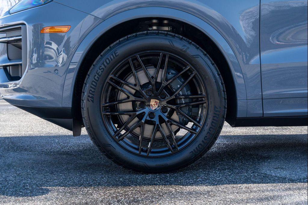 new 2026 Porsche Cayenne car, priced at $122,570