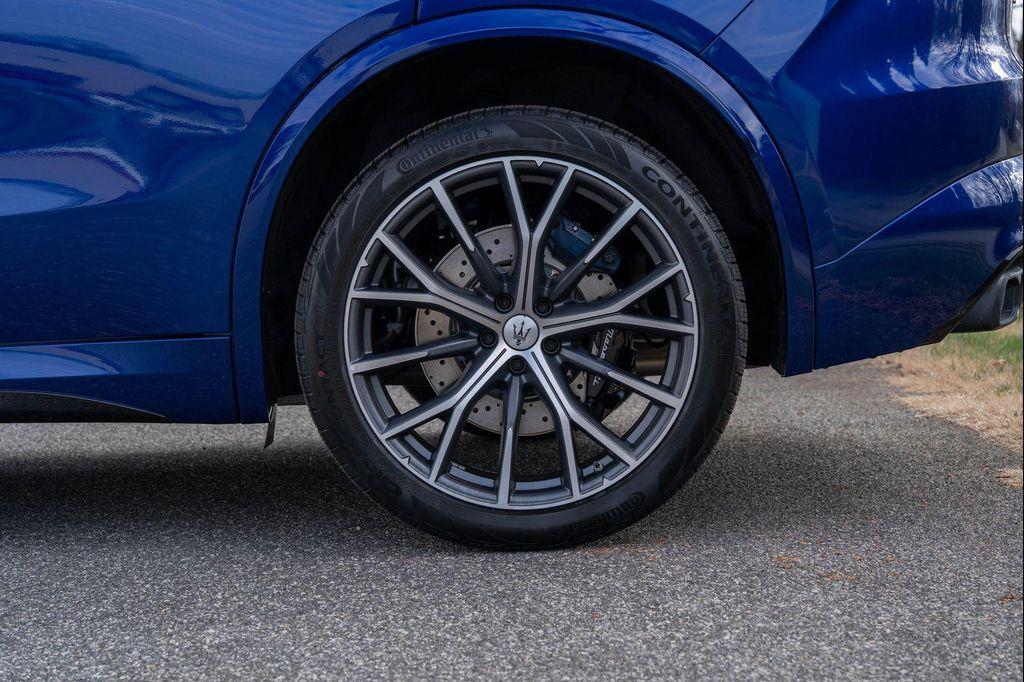 new 2026 Maserati Grecale car, priced at $91,915