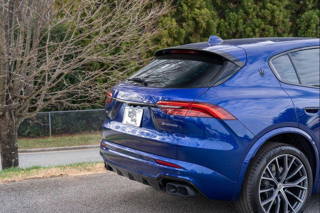 new 2026 Maserati Grecale car, priced at $91,915