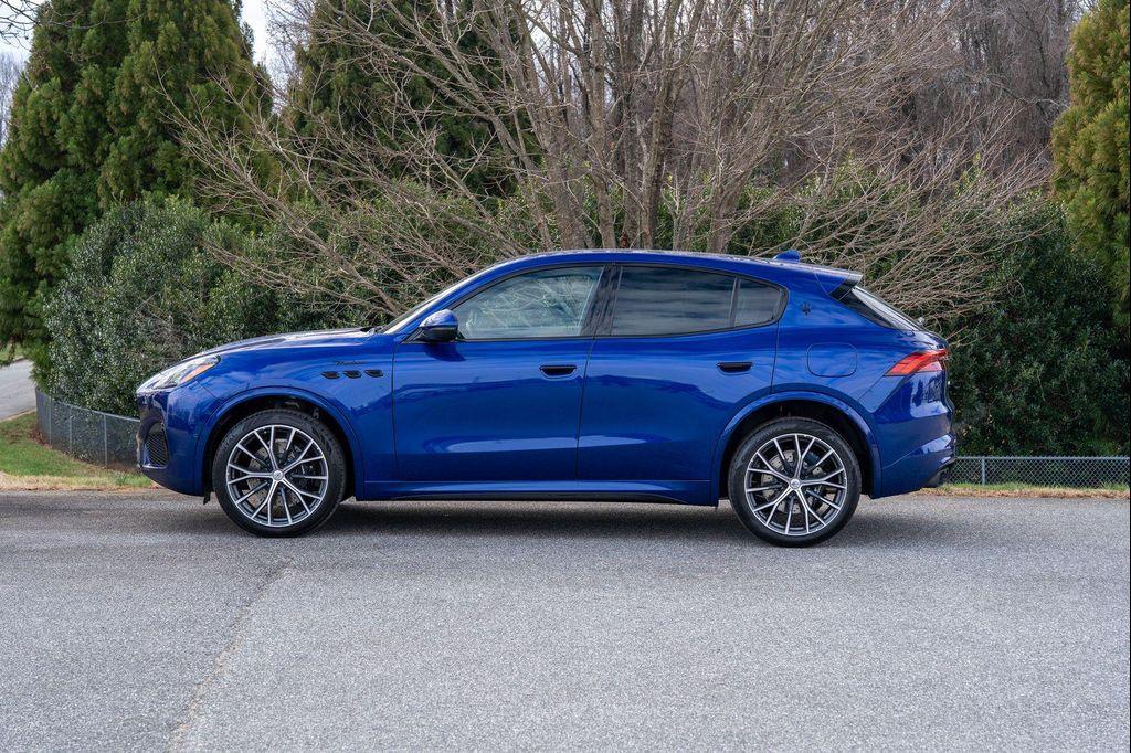 new 2026 Maserati Grecale car, priced at $91,915