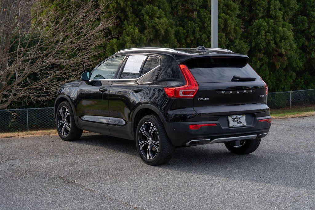 used 2020 Volvo XC40 car, priced at $22,990