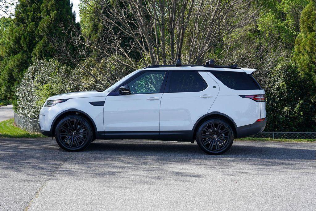 used 2018 Land Rover Discovery car, priced at $18,990