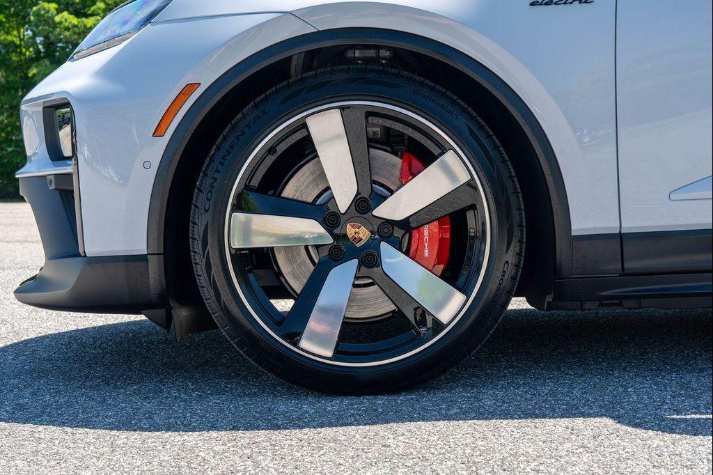 new 2026 Porsche Macan car, priced at $122,080