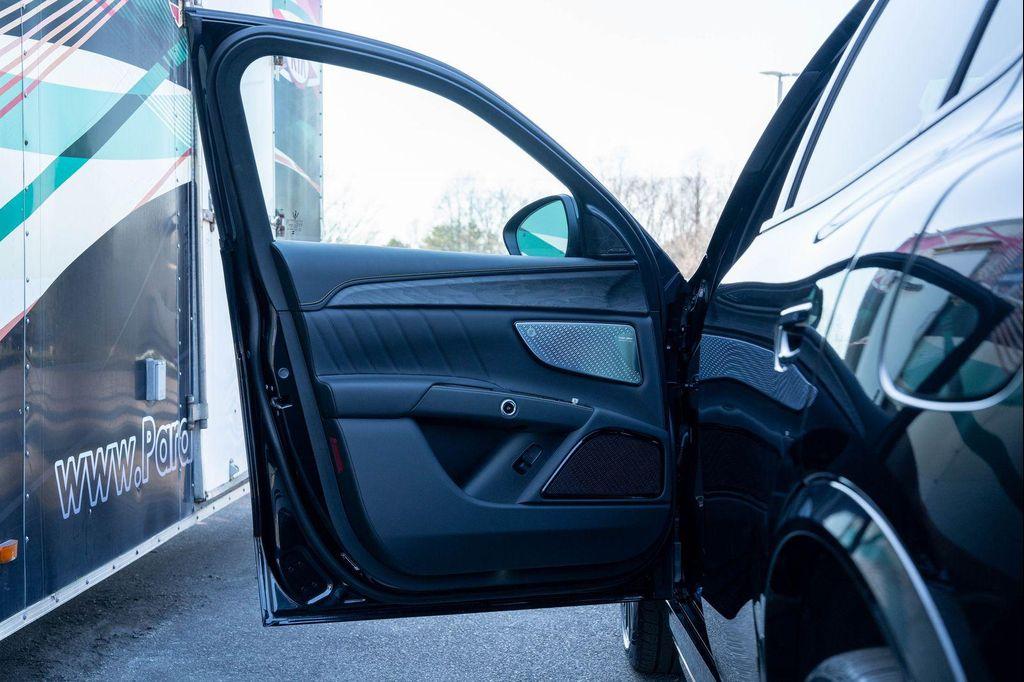 new 2026 Maserati Grecale car, priced at $95,795