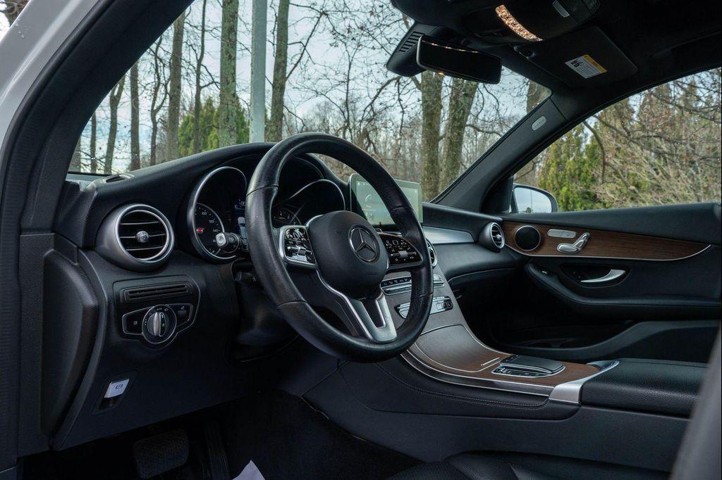 used 2020 Mercedes-Benz GLC 300 car, priced at $23,900