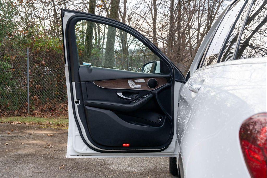 used 2020 Mercedes-Benz GLC 300 car, priced at $23,900