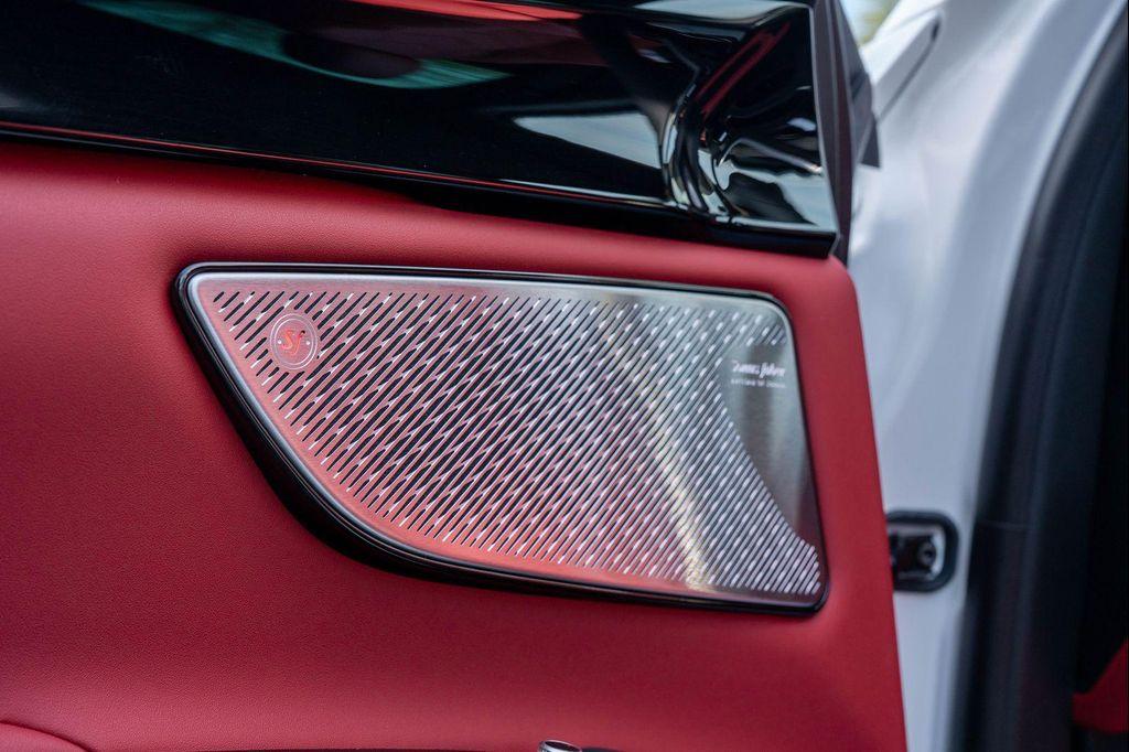 new 2026 Maserati Grecale car, priced at $93,965