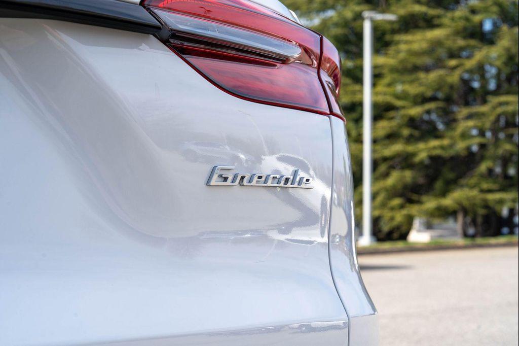 new 2026 Maserati Grecale car, priced at $93,965