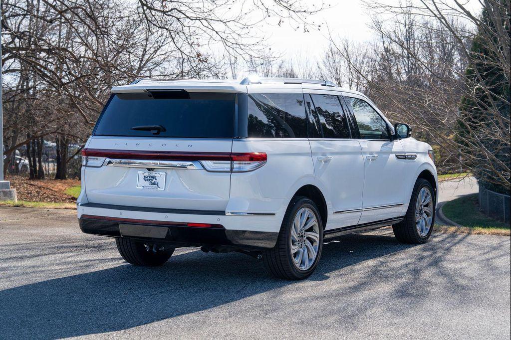 used 2024 Lincoln Navigator car, priced at $79,987