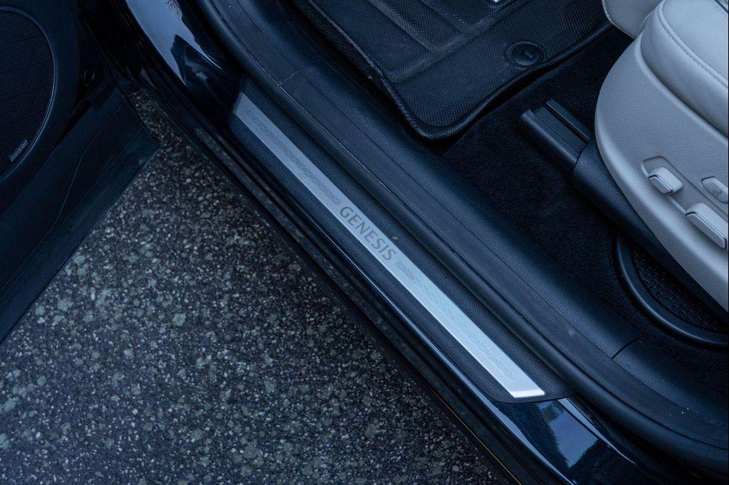 used 2023 Genesis GV80 car, priced at $44,990