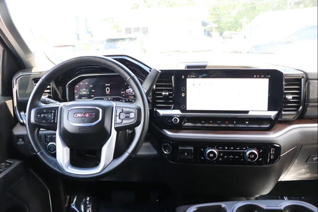 used 2025 GMC Sierra 1500 car, priced at $43,995
